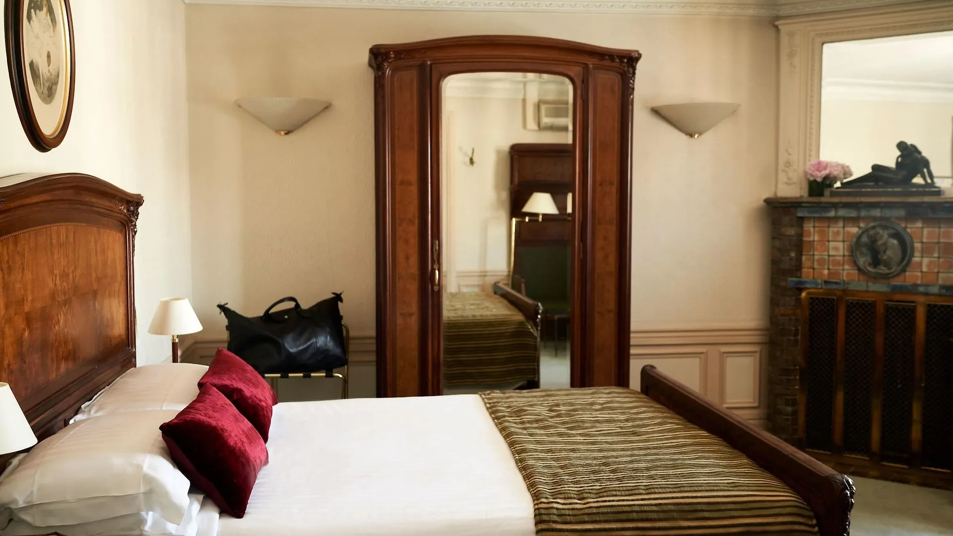 Langlois 3* Paris