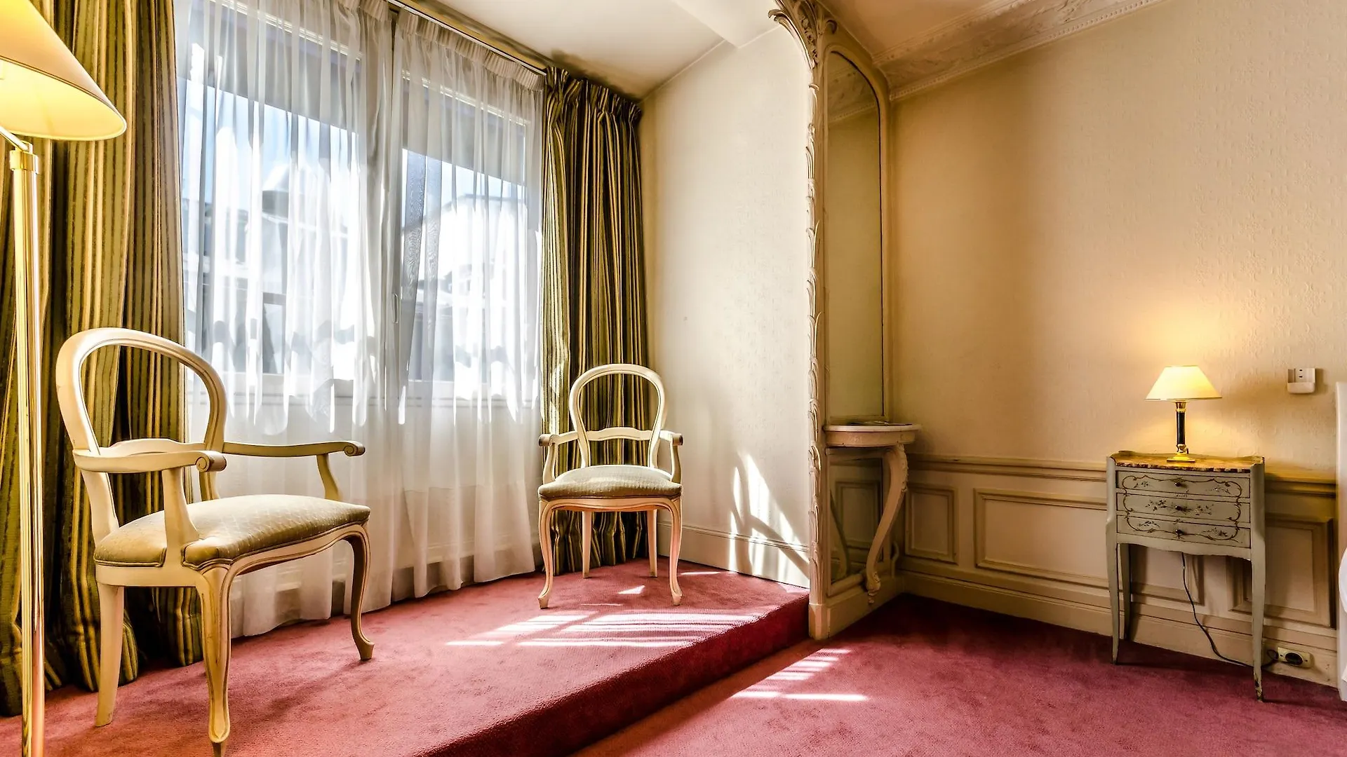Otel Langlois Paris